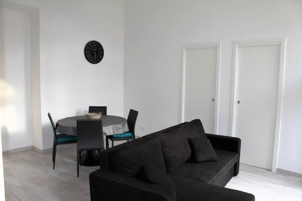 Διαμέρισμα Appartement Menton Au Coeur De La Vieille Ville